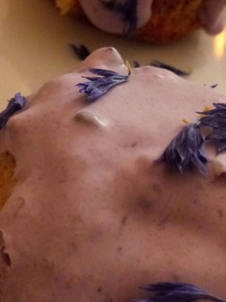 Lemon Blackberry Cupcakes